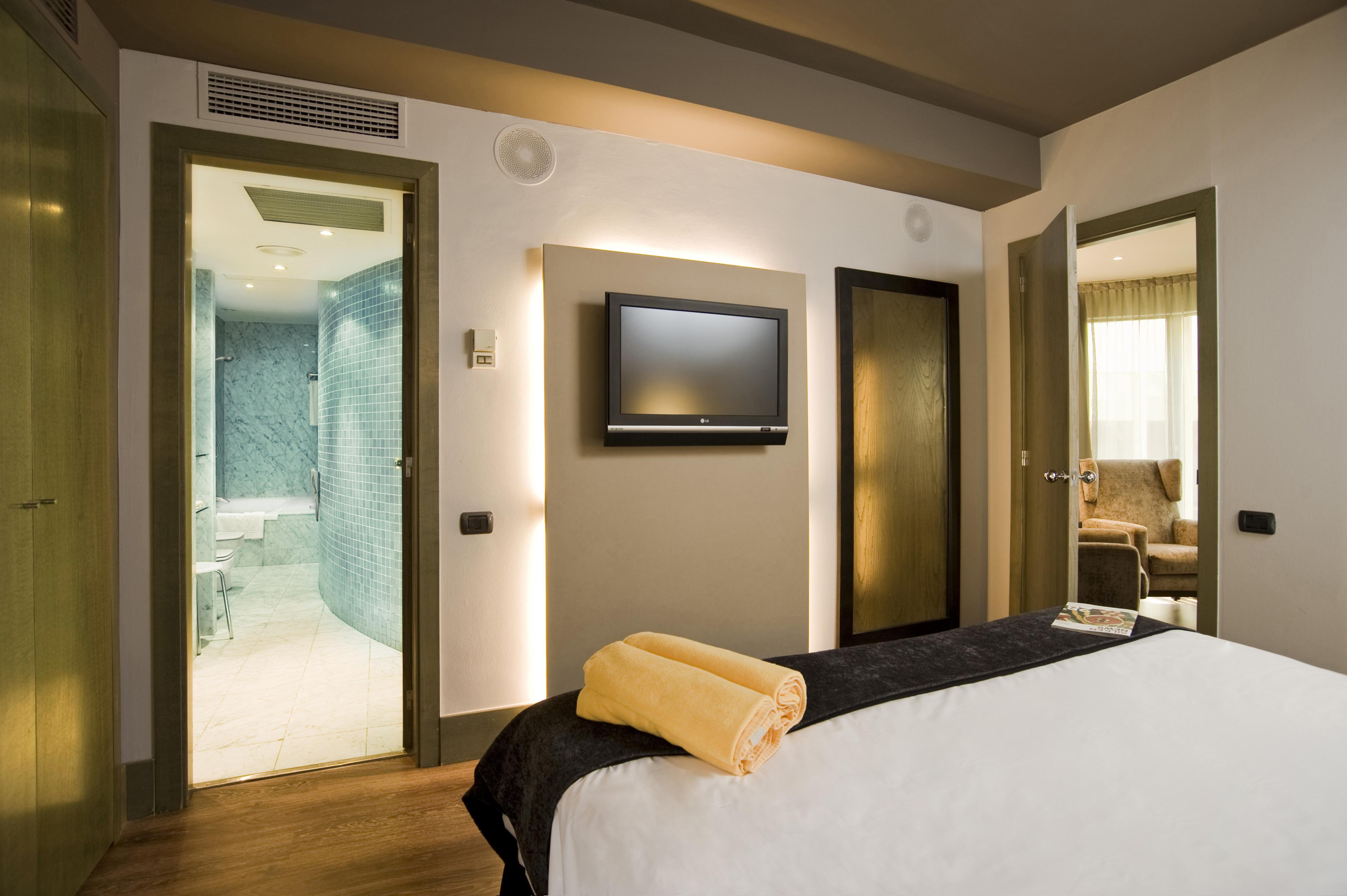 Gran Hotel Havana 4Sup By Escampa Hotels Barcelona Exterior foto